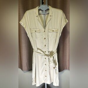 Old Navy Cream LinenButton-Up Dress
